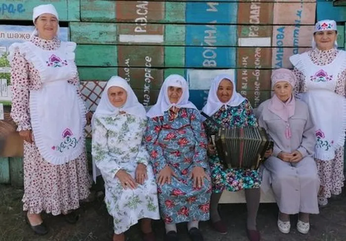 aec5e5bc30083db89c246d43e1a7cef4_w460_h320