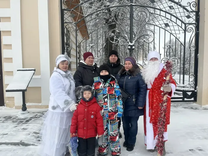 c81f649b-b4a4-459e-94fc-947ad2c898b8