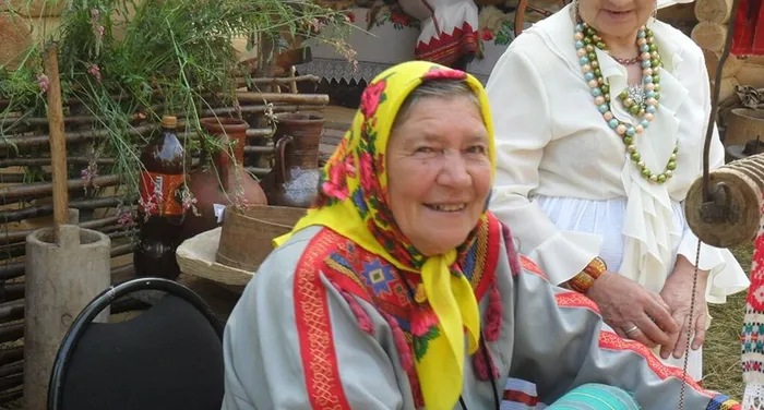 ae4ce0d45e24c9aa-w820-h440